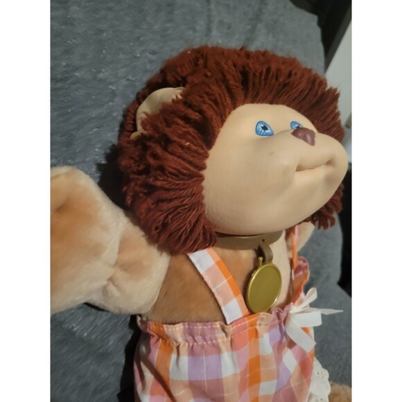 Vintage 1983 Cabbage Patch Kids Koosas Girl Lion Dog w/Dress Furskin Bear Doll - Picture 4 of 15